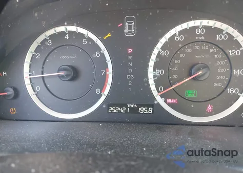 2011 Honda Accord 3.5 Ex-L from USA, damaged, VIN 1HGCP3F89BA003324